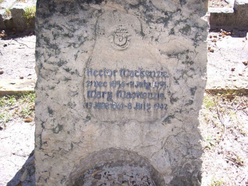 MACKENZIE Hector 1854-19?? &amp; Mary 1861-1942