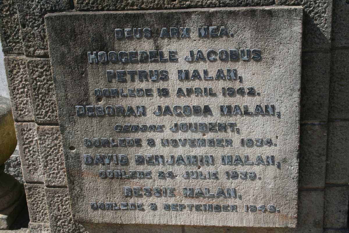 MALAN Jacobus Petrus -1942 & Deborah Jacoba JOUBERT -1934 :: MALAN David Benjamin -1939 :: MALAN Bessie -1949