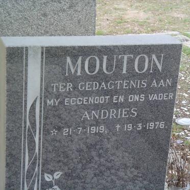 MOUTON Andries 1919-1976