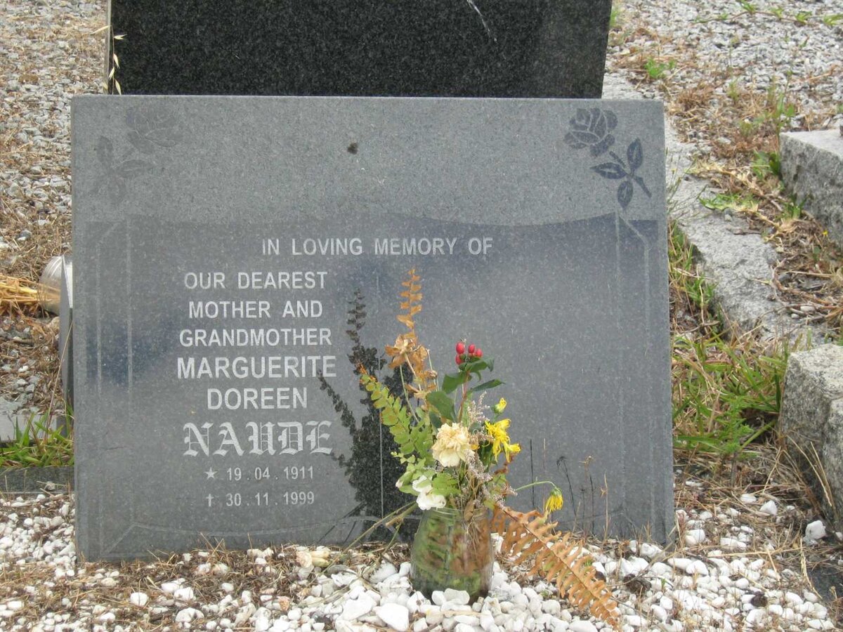 NAUDE Marguerite Doreen 1911-1999