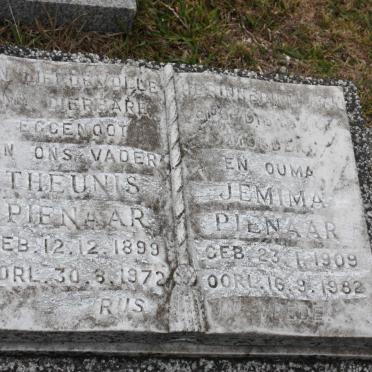 PIENAAR Theunis 1899-1972 &amp; Jemima 1909-1982