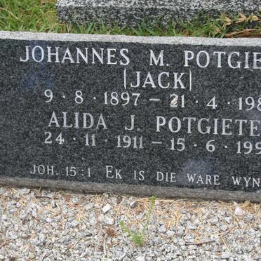 POTGIETER Johannes M. 1897-1982 &amp; Alida J. 1911-1992
