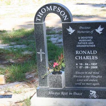 THOMPSON Ronald Charles 1937-2009