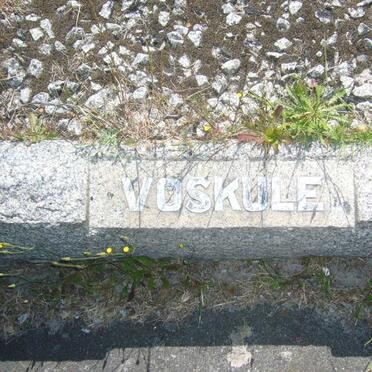 VOSKULE ?