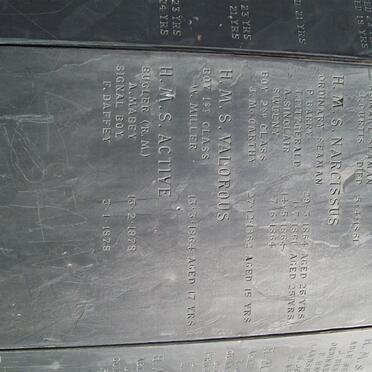 Monument for men buried at sea_06