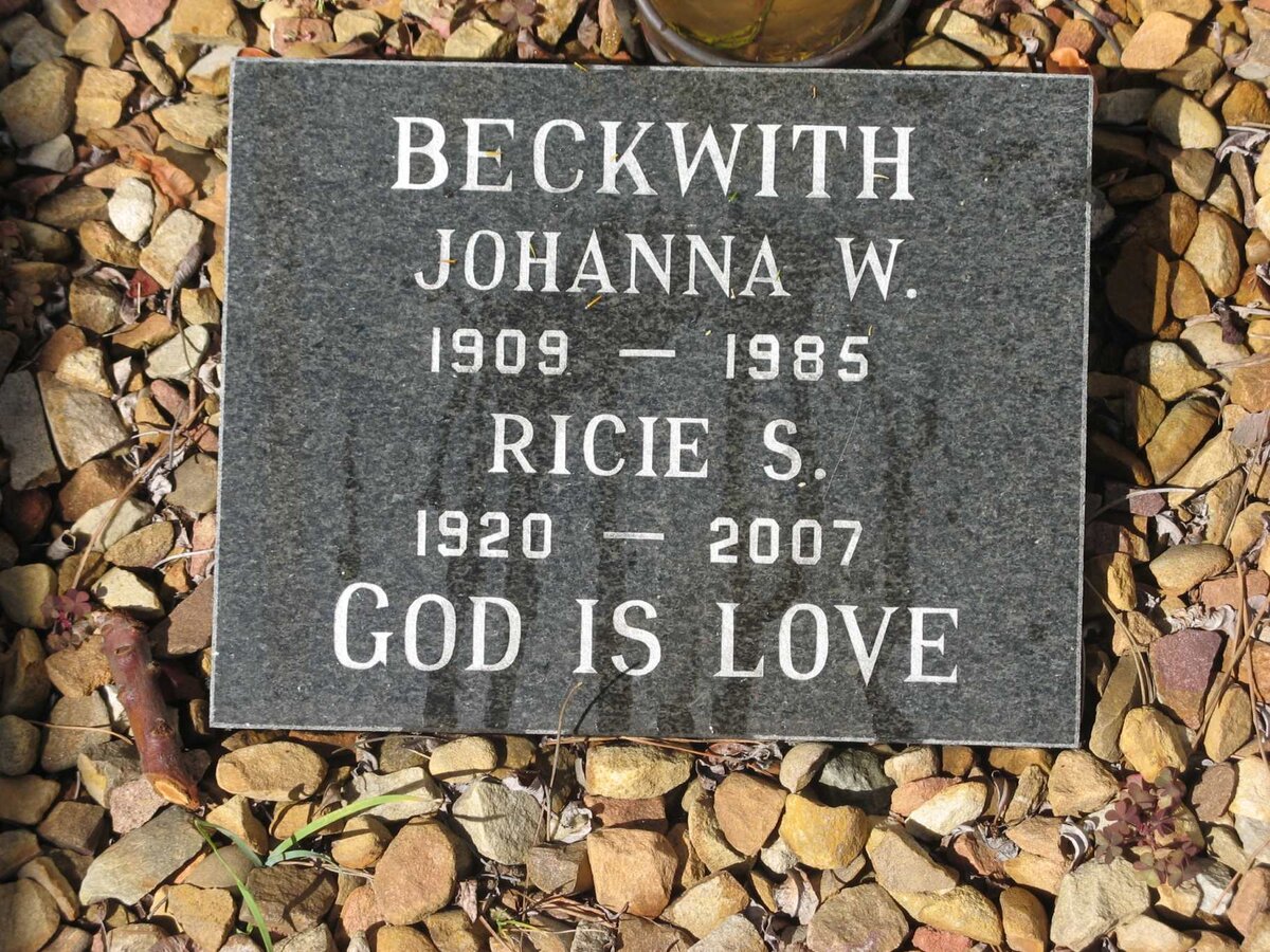 BECKWITH Ricie S. 1920-2007 &amp; Johanna W. 1909-1985