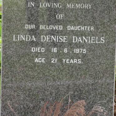 DANIELS Linda Denise -1975