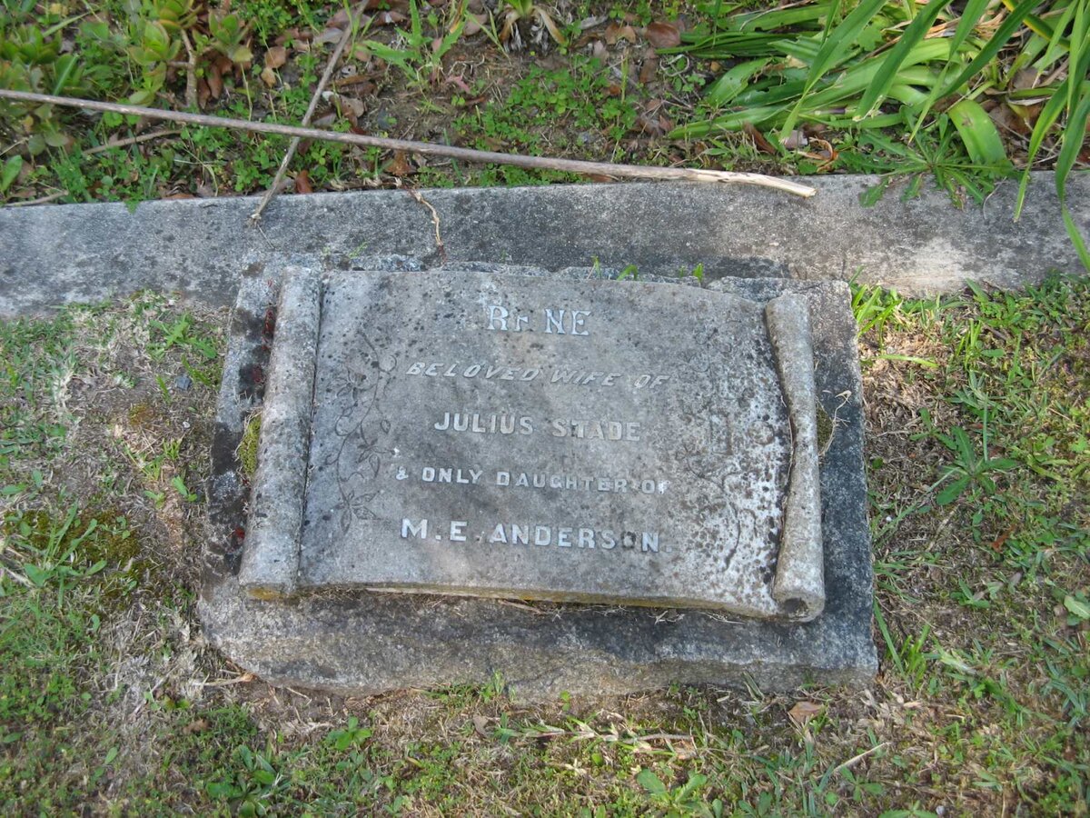 STADE Rene nee ANDERSON