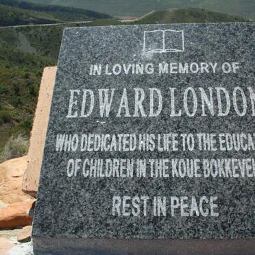 Western Cape, CERES district, Prince Alfred Hamlet, Gydo Pass, Roadside memorial