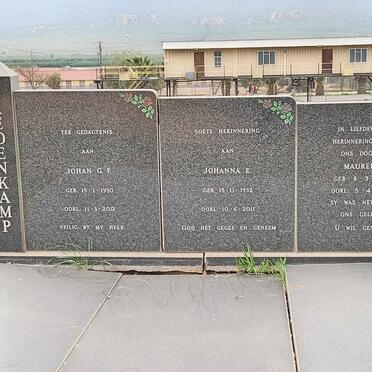 BREDENKAMP Johan G.F. 1930-2012 &amp; Johanna 1932-2011 :: BREDENKAMP Maureen 1959-1995