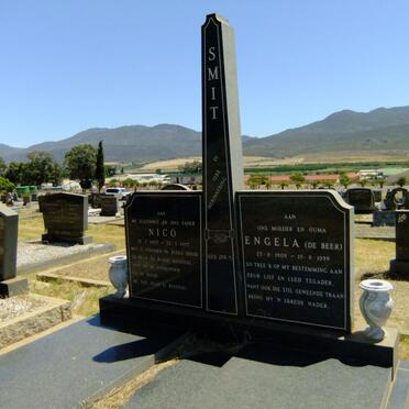 SMIT Nico 1907-1977 &amp; Engela DE BEER 1909-1999