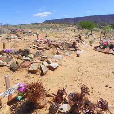 Western Cape, CLANWILLIAM district, Boegoeberge, Bonteheuvel 21, Doringbos Village cemetery