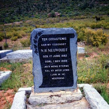 NIEUWOUDT N.H. 1882-1950