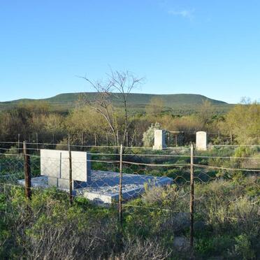 Western Cape, CLANWILLIAM district, Bushmans Kloof, Drilrivier, farm cemetery
