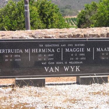 WYK Gertruida M., van 1894-1979 :: VAN WYK Hermina C. 1887-1977 :: VAN WYK Maggie M. 1886-1970 :: VAN WYK Maatje M. 1881-1965