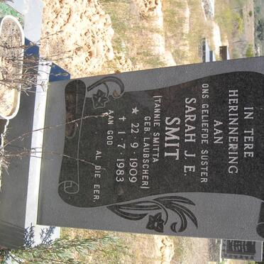 SMIT Sarah J.E. nee LAUBSCHER 1909-1983