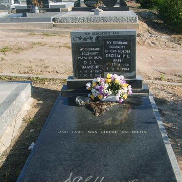 ? D.J.L. 1925-1997 &amp; Cecilia P.E. 1921-1984