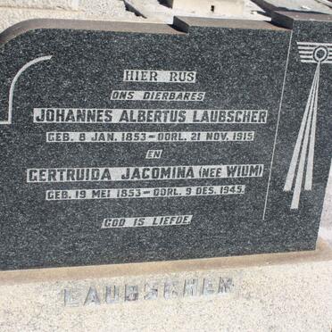 LAUBSCHER Johannes Albertus 1853-1915 &amp; Gertruida Jacomina WIUM 1853-1945