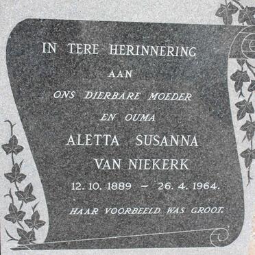 N - Vanne :: Surnames - N