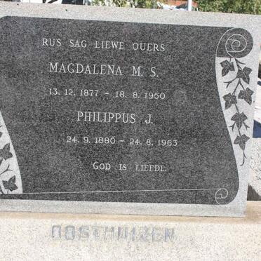 OOSTHUIZEN Philippus J. 1880-1963 &amp; Magdalena M.S. 1877-1950