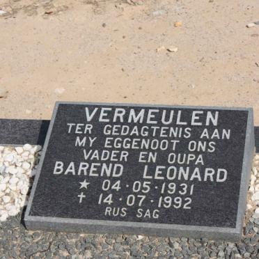 V - Vanne :: Surnames - V