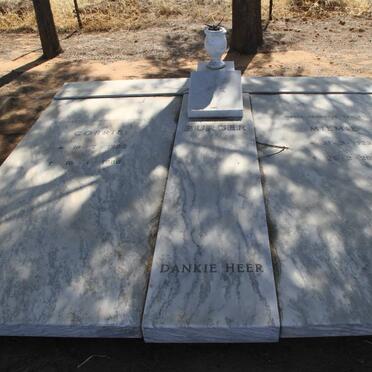 BURGER Cornelius Johannes Scholtz 1922-1988 &amp; Maria Jeanette VAN Zyl 1923-2005