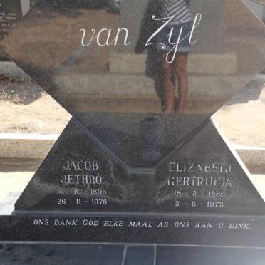 ZYL Jacob Jethro, van 1895-1978 &amp; Elizabeth Gertruida 1886-1973