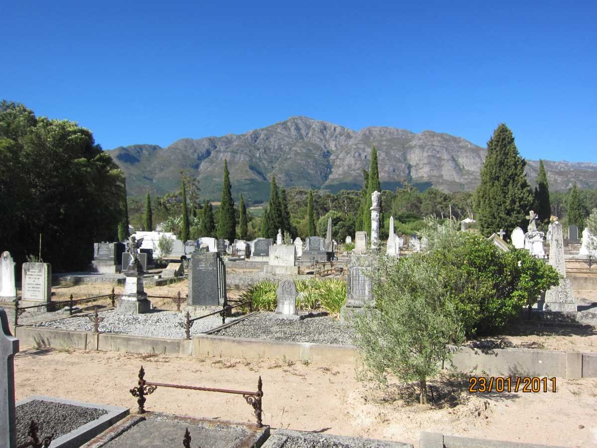 2. Overview of Franschhoek cemetery.