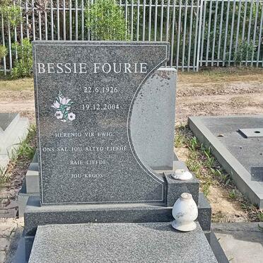 FOURIE Bessie 1926-2004