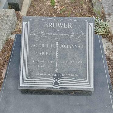 BRUWER Jacob H.H. 1932-2011 &amp; Johanna J. 1935- _1