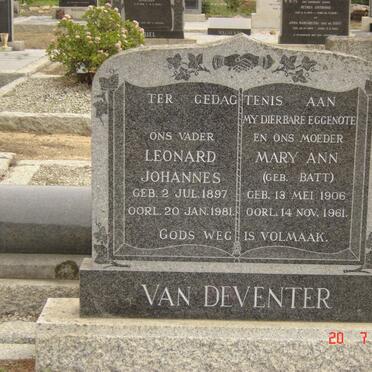 DEVENTER Leonard Johannes, van 1897-1981 &amp;  Mary Ann BATT 1906-1961