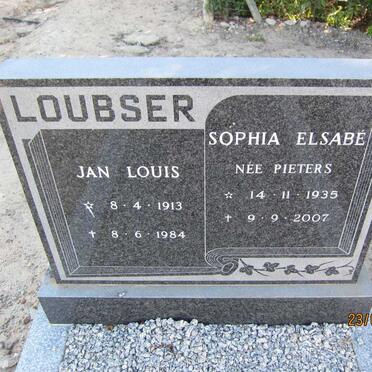 LOUBSER Jan Louis 1913-1984 &amp; Sophia Elsabé PIETERS 1935-2007