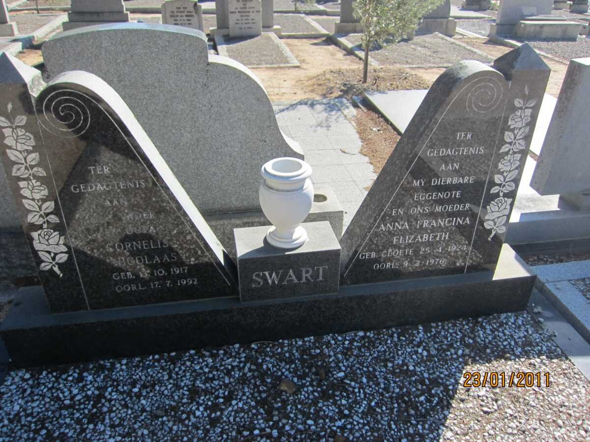 SWART Cornelis Nicolaas 1917-1992 &amp; Anna Francina Elizabeth CLOETE 1924-1976