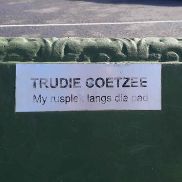 COETZEE Trudie