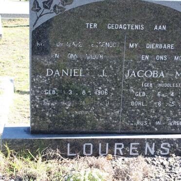 LOURENS Daniel J. 1906- &amp; Jacoba Maria HUDDLESTONE 1915-1962