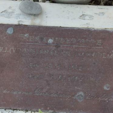 MOOLMAN W.J. nee KNOETZE 1922-1982