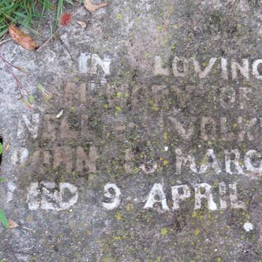 VOLKWYN Nellie 1906-1917 