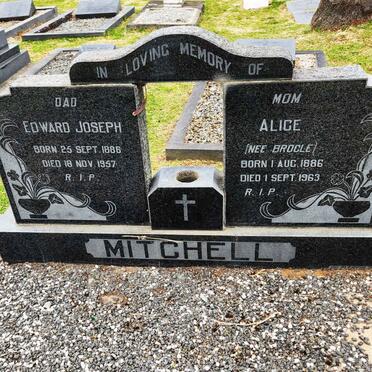 MITCHELL Edward Joseph 1886-1957 &amp; Alice BROGLE 1886-1963