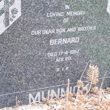 MUNNICK Bernard -1957