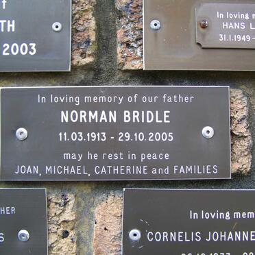 BRIDLE Norman 1913-2005