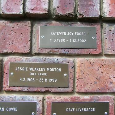 FOORD Katewyn Joy 1980-2002 :: MOUTON Jessie Weakley nee LAVIN 1903-1999