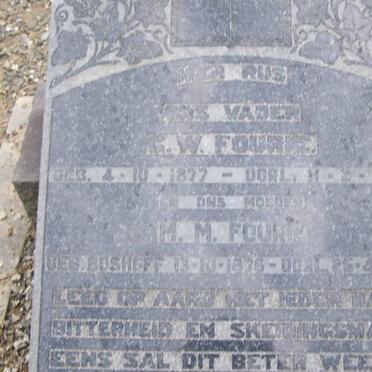 FOURIE G.W. 1877-1944 &amp; M.M. BOSHOFF 1876-1961
