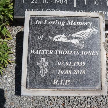 JONES Walter Thomas 1939-2010