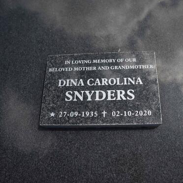 SNYDERS Dina Carolina 1935-2020