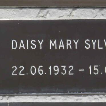 LYTH Daisy Mary Sylvia 1932-2002