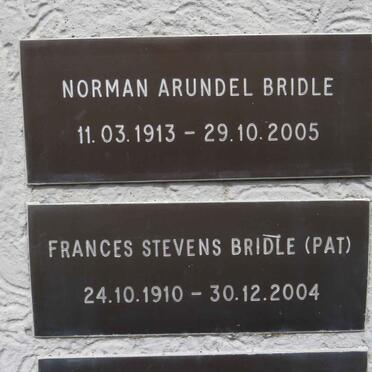 BRIDLE Norman Arundel 1913-2005 & Frances Stevens 1910-2004