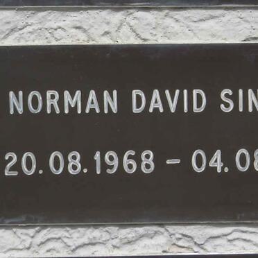 SINCLAIR Norman David 1968-2005