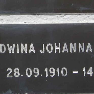 SEPTEMBER Edwina Johanna 1910-2004