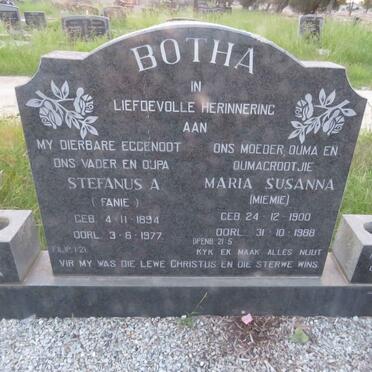 BOTHA Stefanus A. 1894-1977 & Maria Susanna 1900-1988