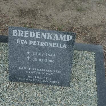 BREDENKAMP Eva Petronella 1944-2006